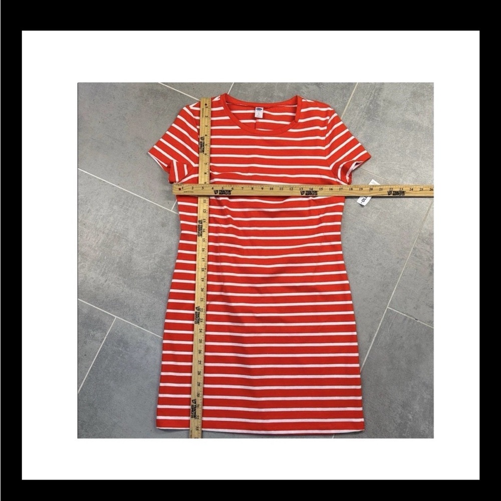 Old Navy Women’s Size LP Orange and White Striped Short Sleeve Shift Dress - Picture 5 of 8